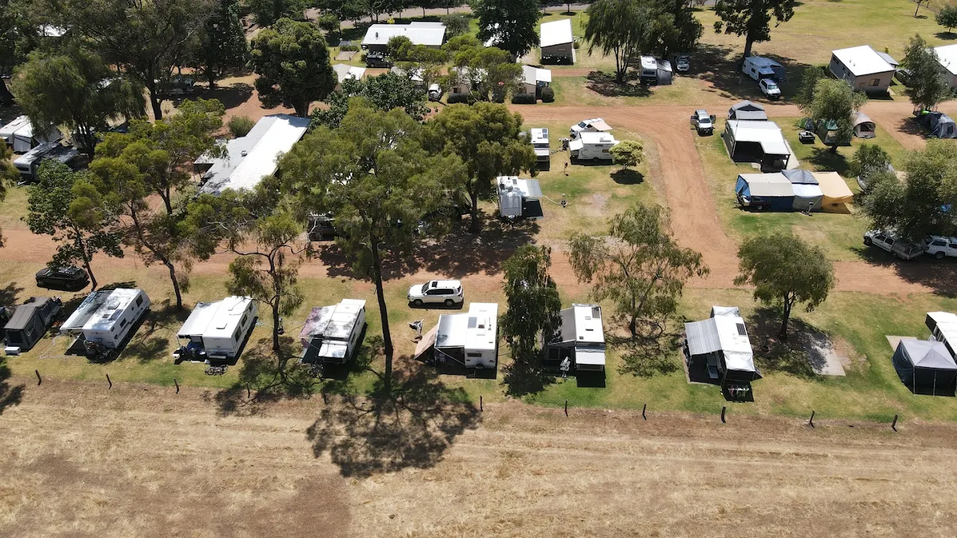 Fonty's Pool Caravan Park and Chalets - 5